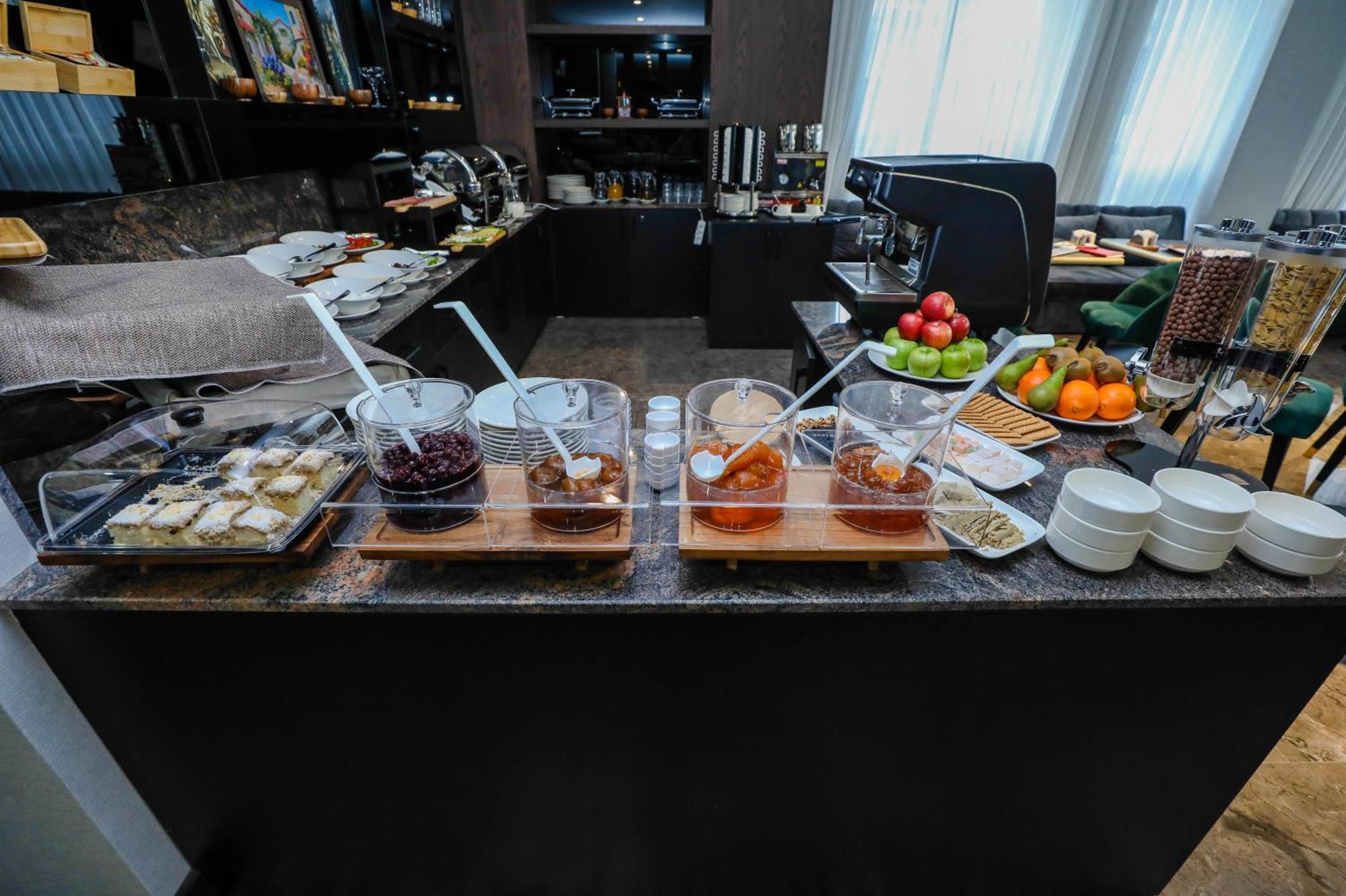 Arium Hotel Baku Eksteriør billede
