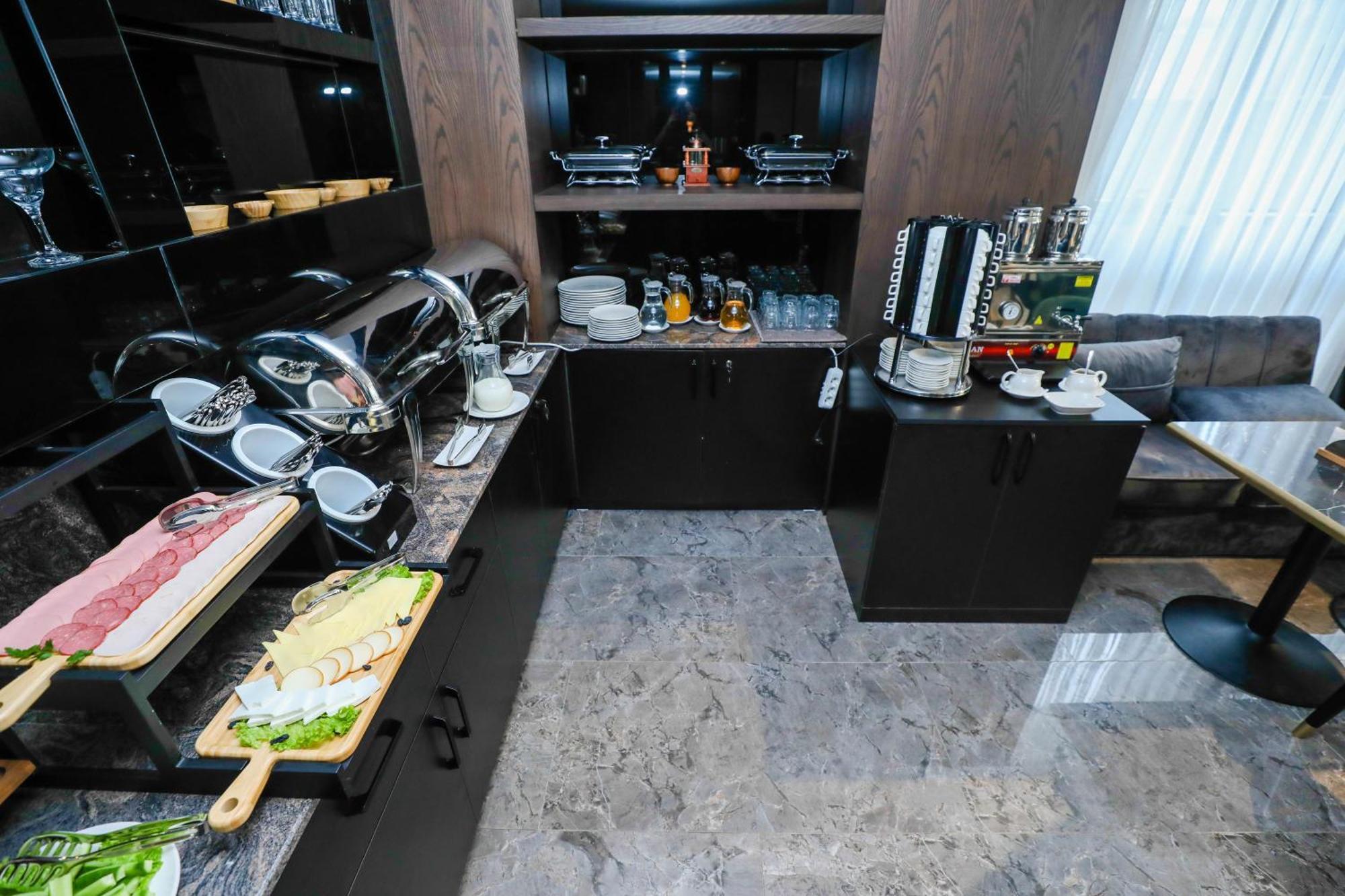 Arium Hotel Baku Eksteriør billede