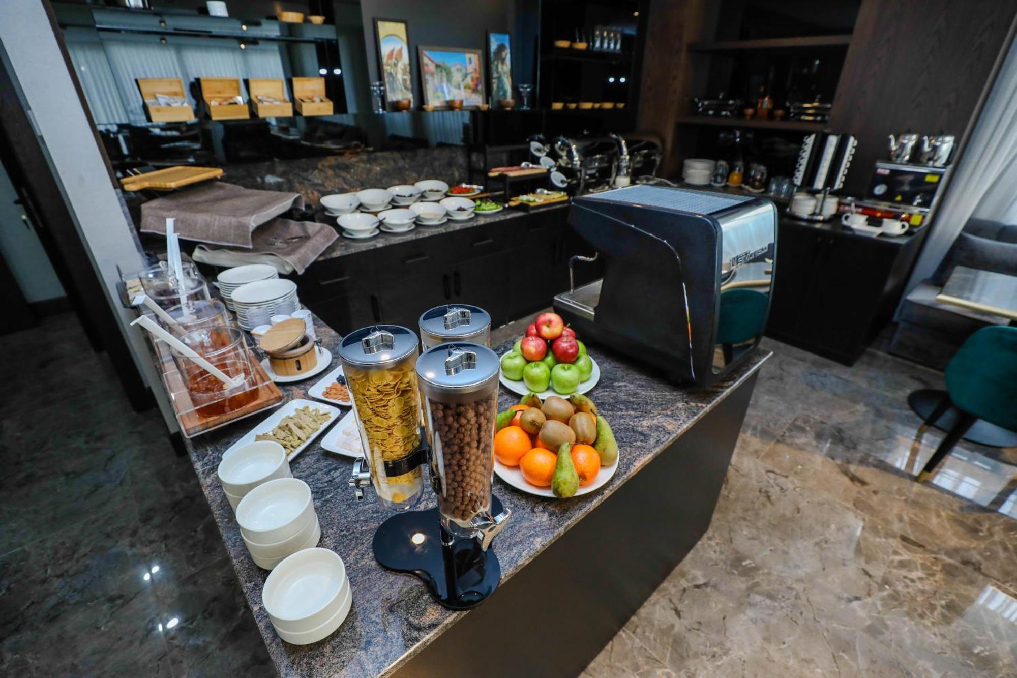 Arium Hotel Baku Eksteriør billede