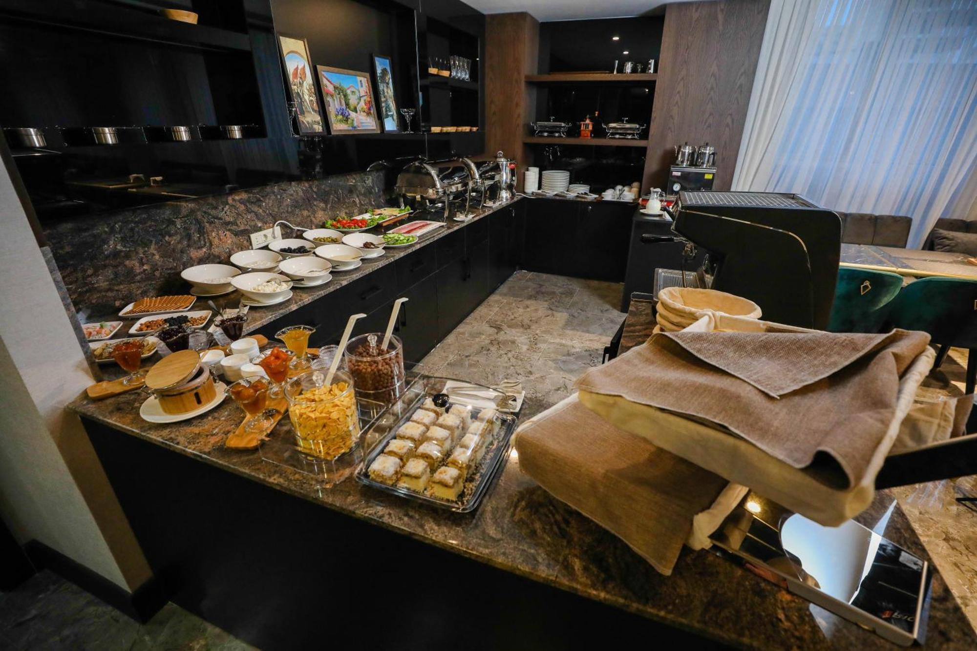 Arium Hotel Baku Eksteriør billede